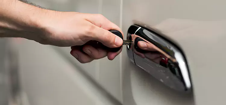 Why Choose Our Auto Locksmith Team in Daphne, AL?